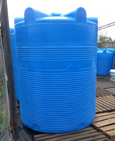 Емкости V 6000 литров для воды фото со склада