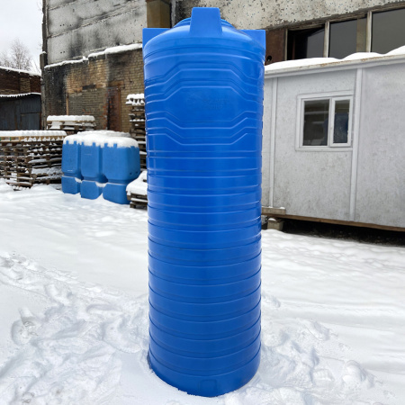 Узкая тонкая емкость N 1000 литров - фото на складе 2